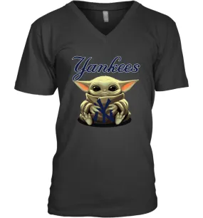 Baby Yoda Hugs Loves The New York Yankees Baseball Mens V-Neck T-Shirt