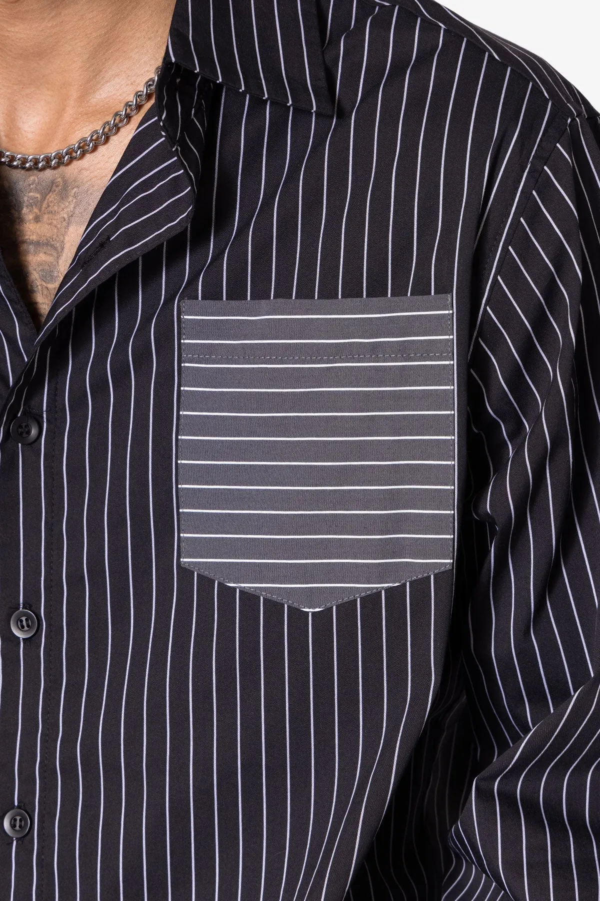 Contrast Sleeve Striped Shirt - Black