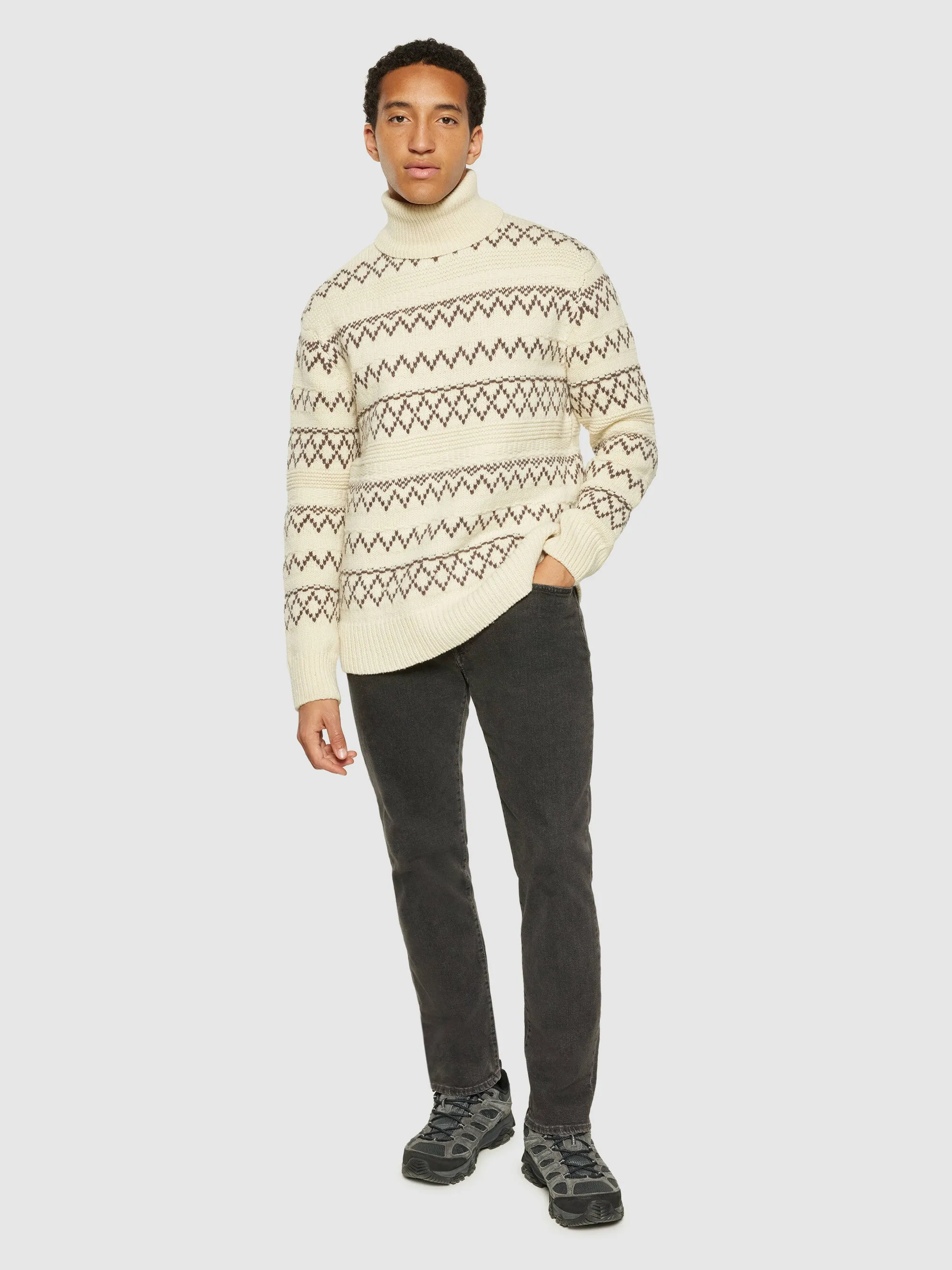 Knitted pattern roll neck - RWS - Beige stripe