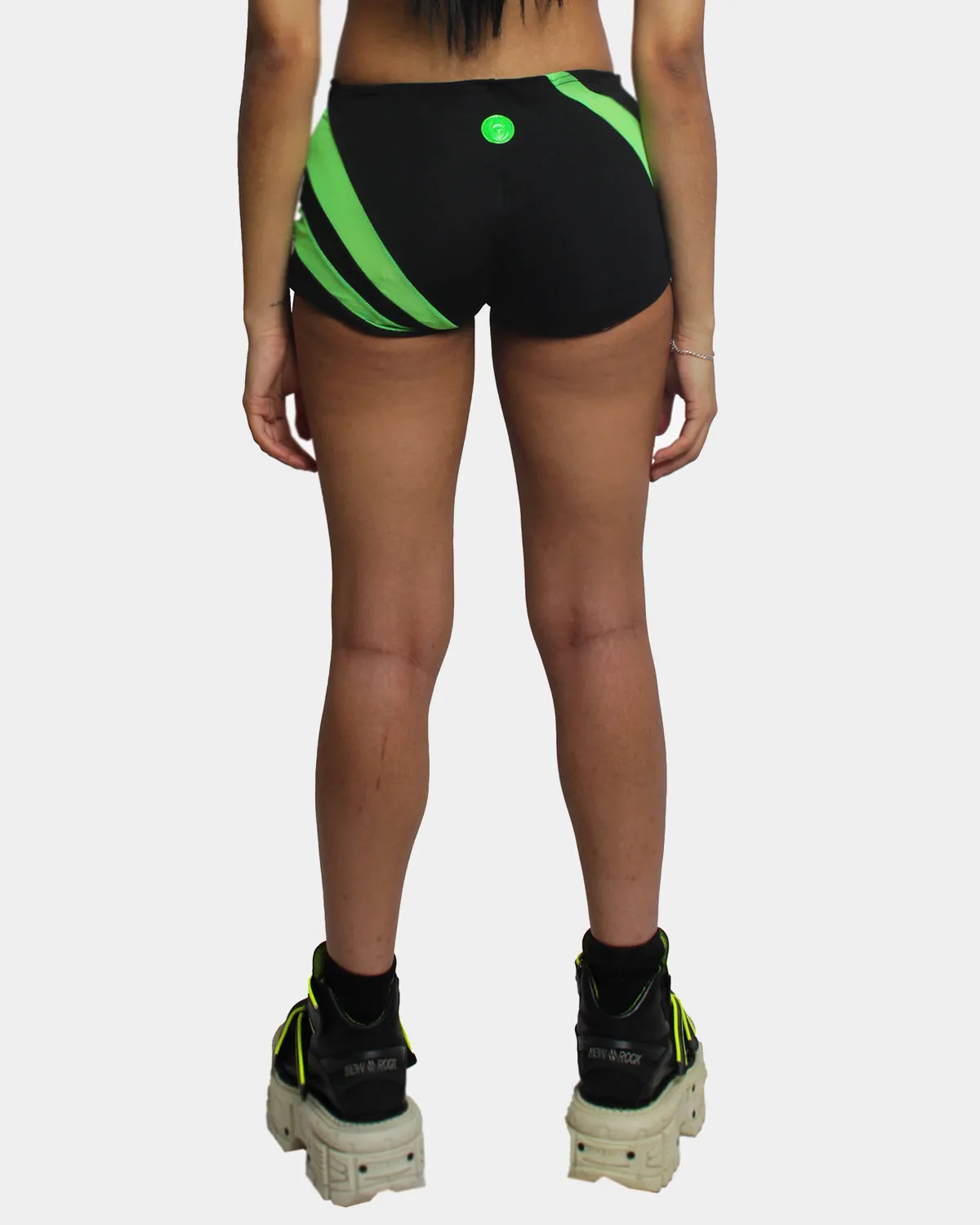 LASER HOT PANTS BLACK / GREEN