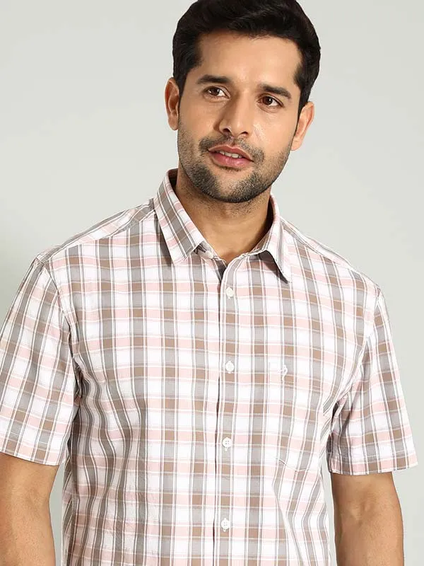 Men Checked Half Sleeve Cotton Shirt