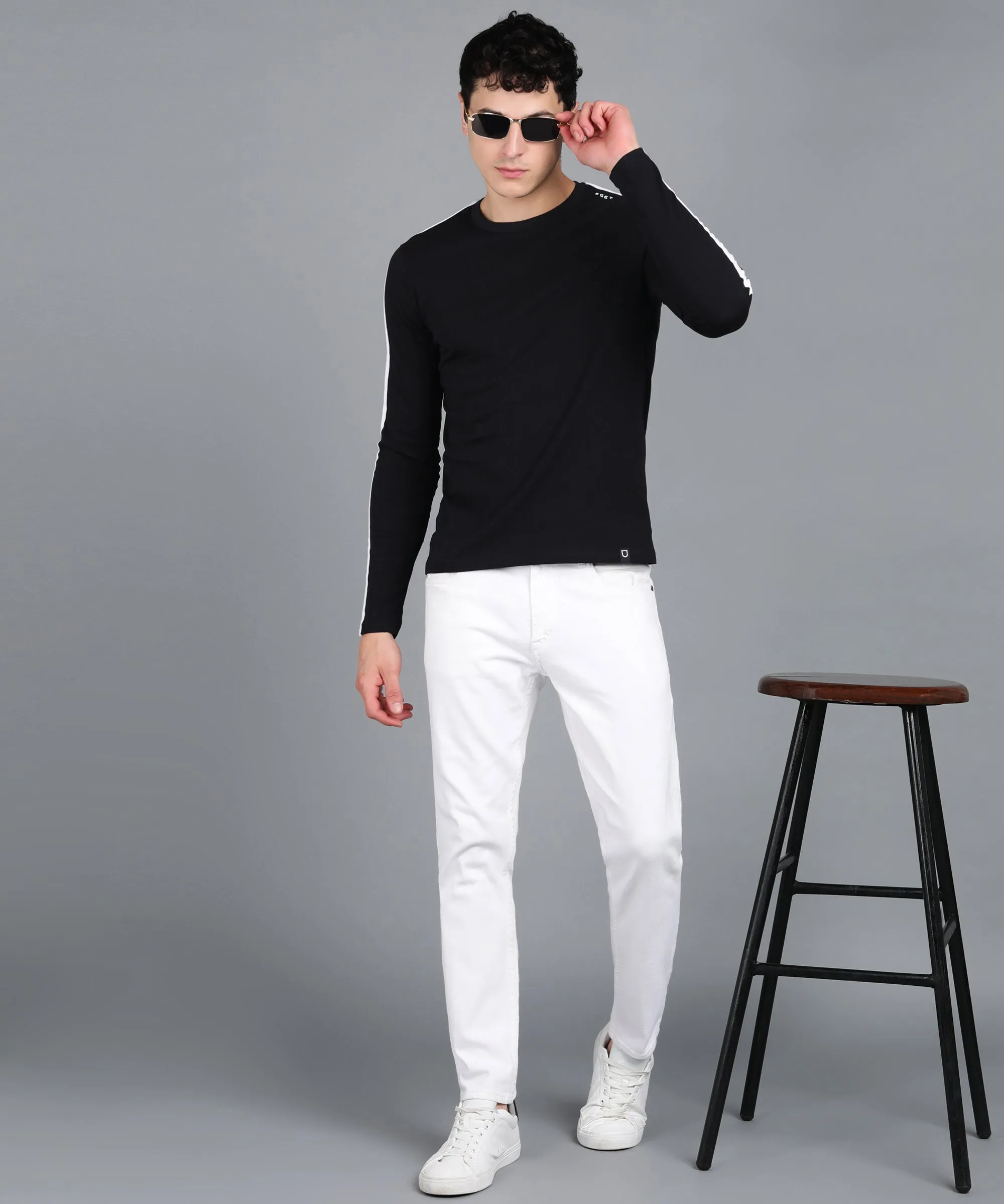 Men's Color-Block Black Round Neck Full Sleeve Slim Fit Cotton T-Shirt